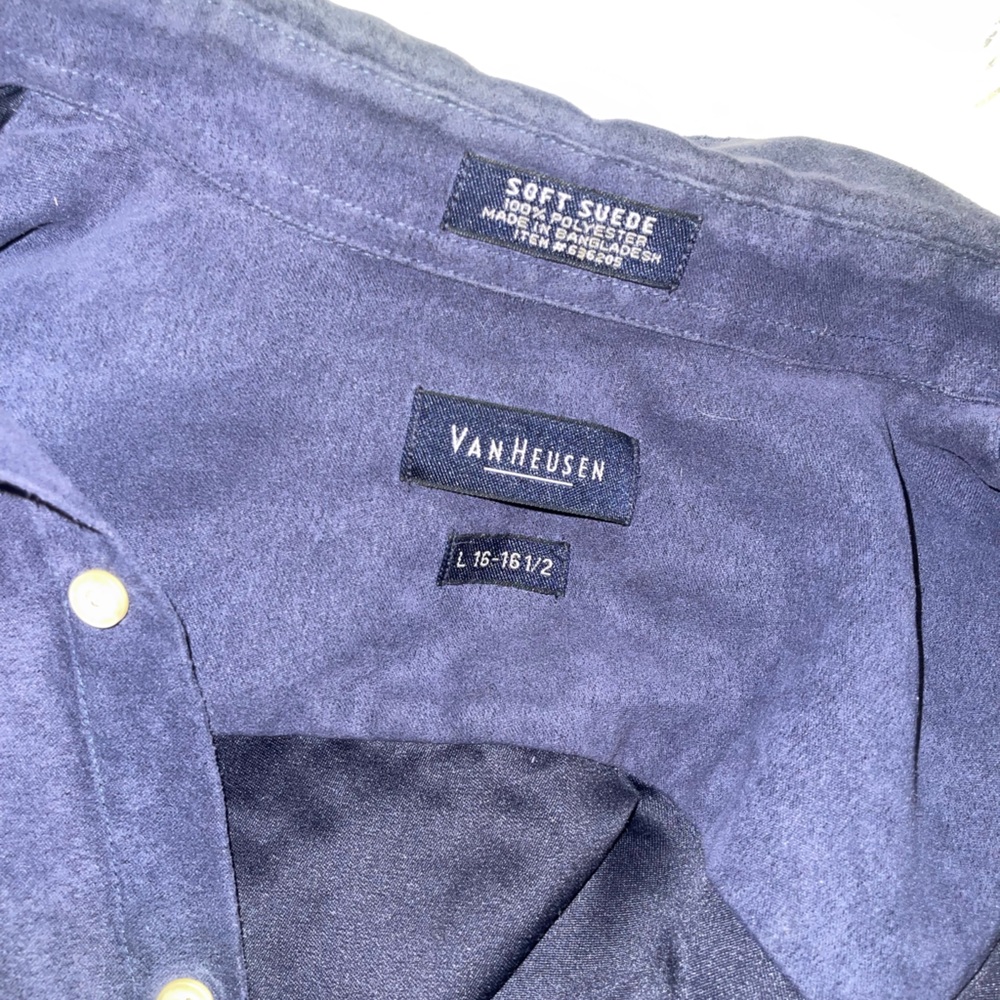 Van Heusen button up blouse